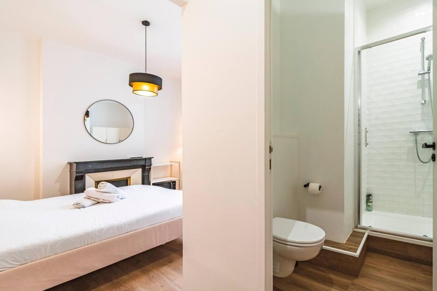 Pink, Appartement En Plein Coeur De Reims Exterior foto
